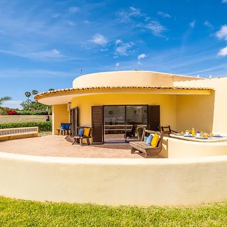 Crisandra - Com Piscina Aquecivel, Em Villa Albufeira