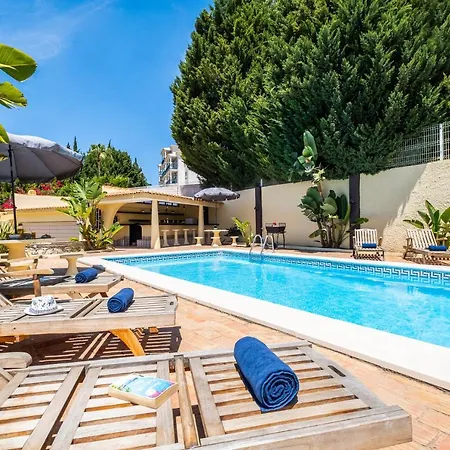 Crisandra - Com Piscina Aquecivel, Em Villa Albufeira
