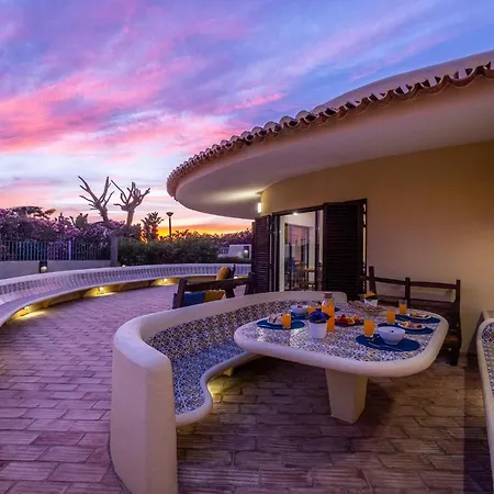 Villa Crisandra - Com Piscina Aquecivel, Em Albufeira