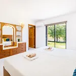 Crisandra By Algarve Vacation Вилла
